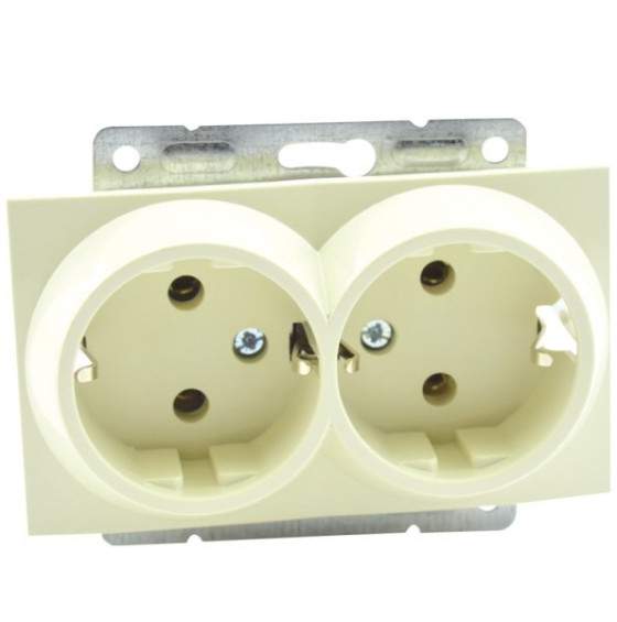 Розетка Mono  500-001704-120  Крем  2-я  с/з с/п 16А L/D