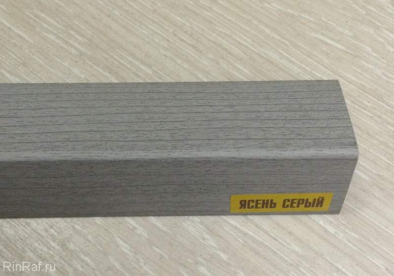 Уголок Идеал  30х30  2,7м  Ясень серый