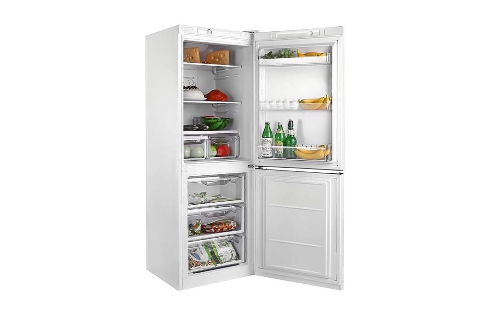 Холодильник Indesit  DF 4160 W  FNF