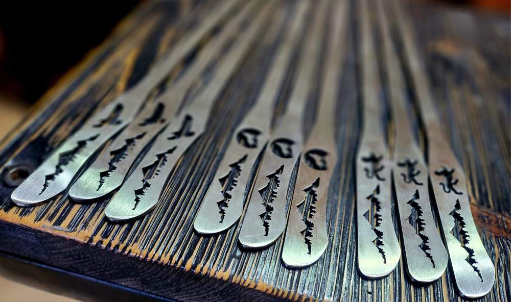 Шампур РЕЗНОЙ "ОРЕЛ" 550/2,5,нерж 430 2,5мм