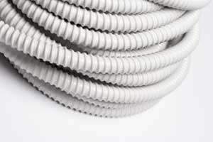 Труба ПВХ гибкая арм. d25 ДКС 57025  уп.30м