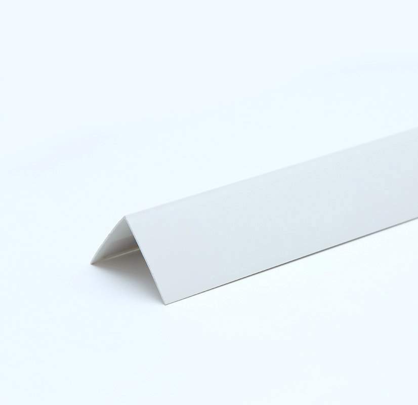 Угол пластиковый 25х25 Белый