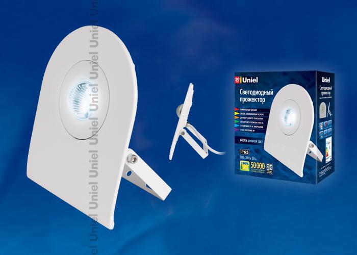 Прожектор Uniel  ULF-F10-30W/DW IP65 180-240В WHITE  UL-00000388