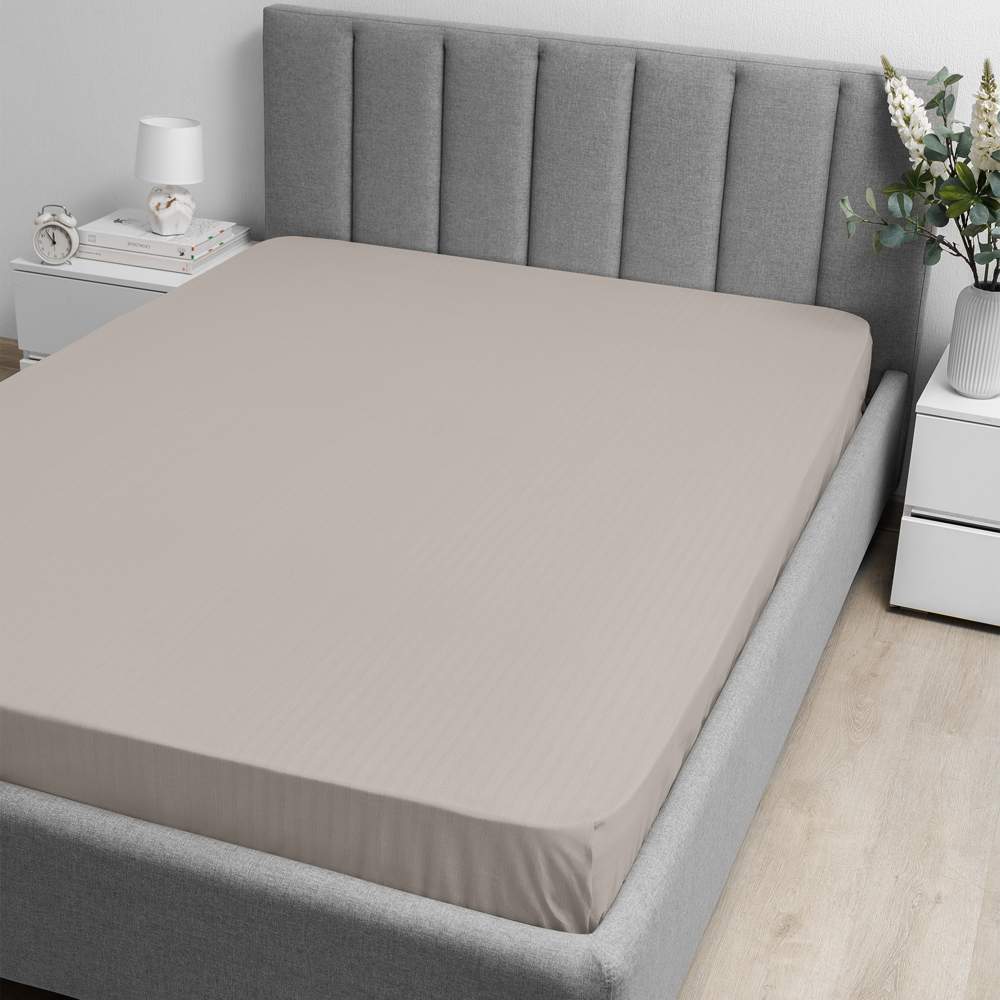 ВОЛШЕБНАЯ НОЧЬ страйп-дизайн Caramel mousse Простыня 180/215см рис.8709/15 789228