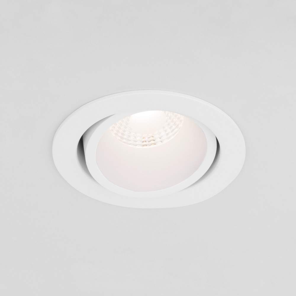 Светильник встр.светод. белый  7W 3000K  15267 LED