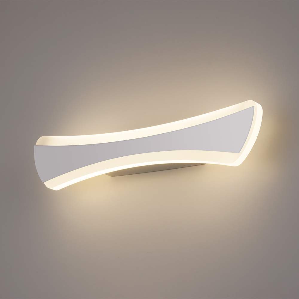 Светильник с/д MRL LED 1090  настенный  Wave хром